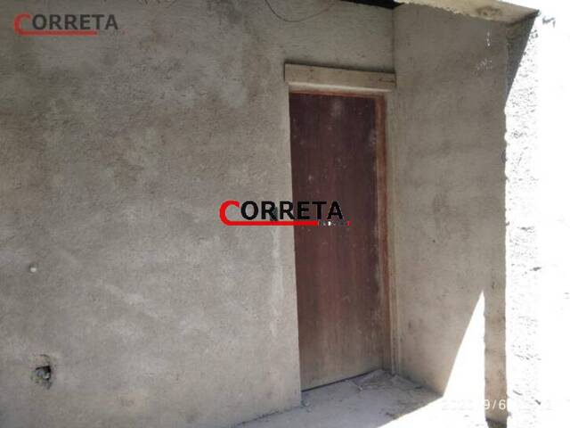 Casa para Venda em Ibiúna - 4