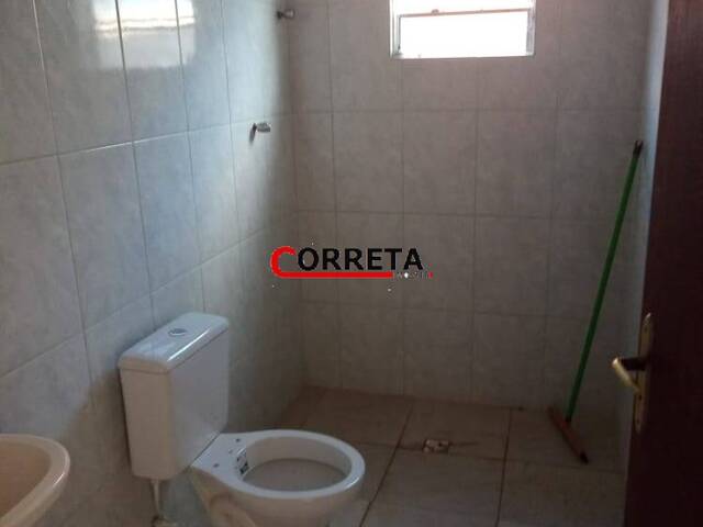 Casa para Venda em Ibiúna - 5