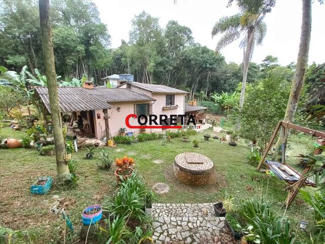 Casa para Venda em Ibiúna - 4