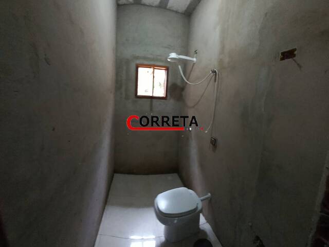 Casa para Venda em Ibiúna - 4