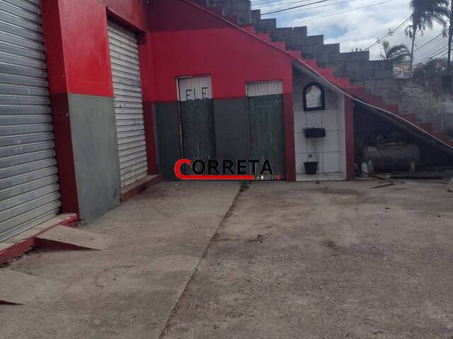 Salão Comercial para Venda em Ibiúna - 3