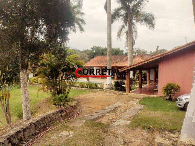 Casa para Venda em Ibiúna - 2