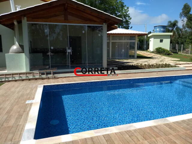 #583 - Casa em condomínio para Venda em Ibiúna - SP - 1