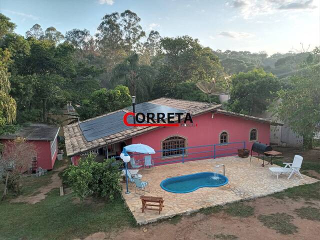 Casa para Venda em Ibiúna - 4