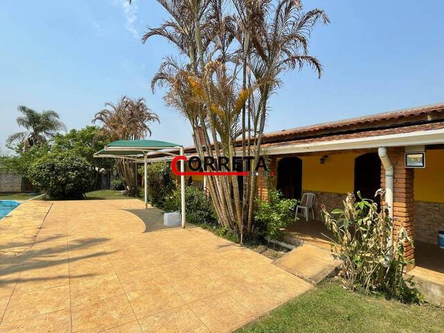 Casa para Venda em Ibiúna - 2