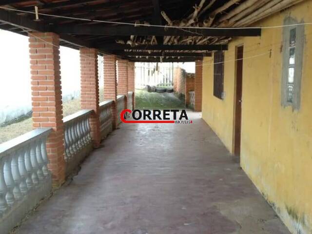 Casa para Venda em Ibiúna - 2