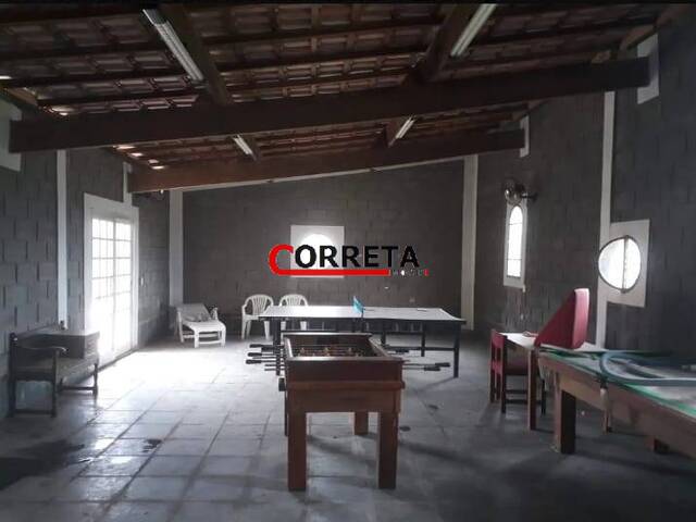 Casa para Venda em Ibiúna - 5