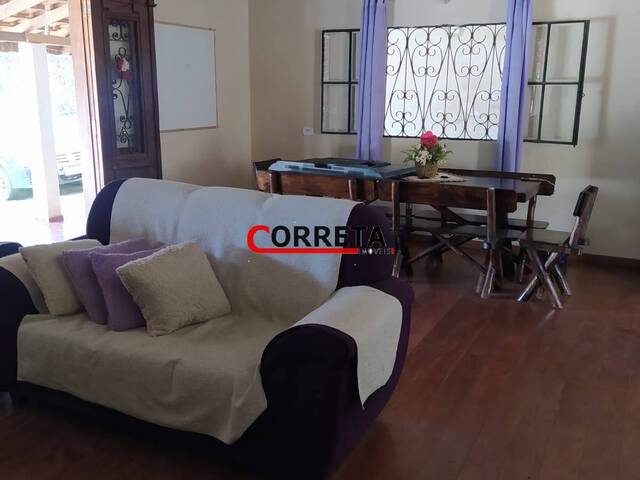 Casa para Venda em Ibiúna - 5