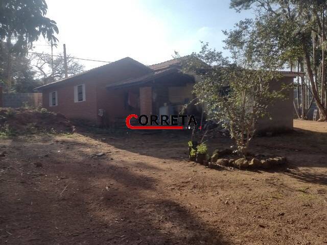 Casa para Venda em Ibiúna - 2