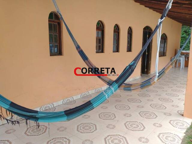 Casa para Venda em Ibiúna - 4