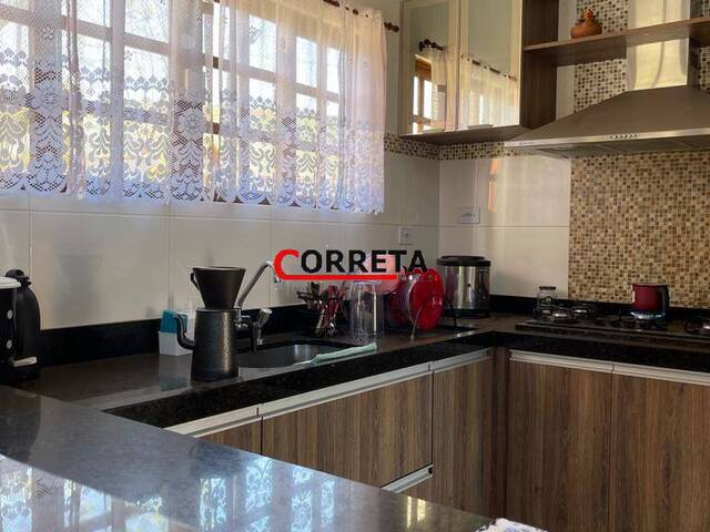 Casa para Venda em Ibiúna - 5