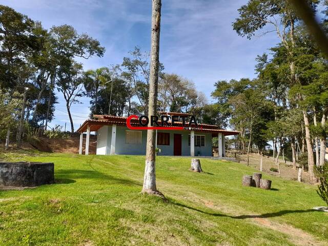 Casa para Venda em Ibiúna - 2