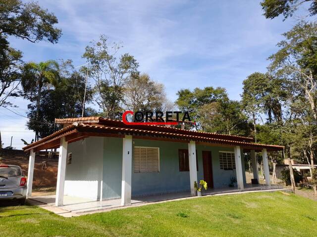 Casa para Venda em Ibiúna - 3