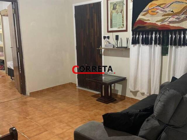 Casa para Venda em Ibiúna - 4