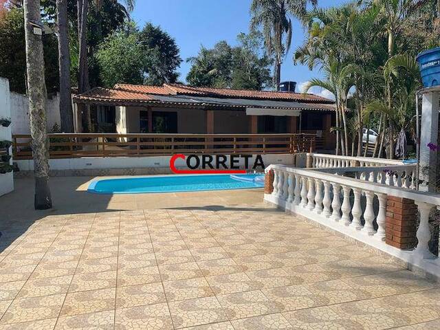 Casa para Venda em Ibiúna - 2