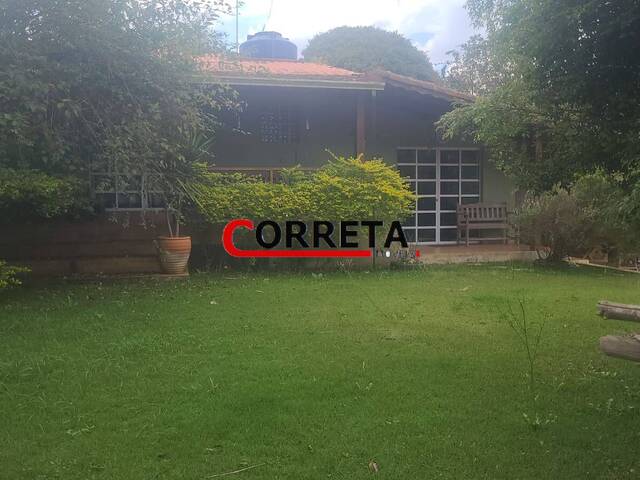 Casa para Venda em Ibiúna - 5