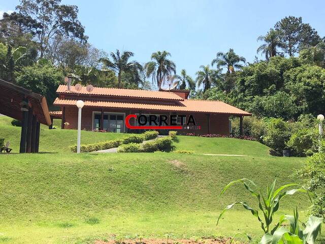 Casa para Venda em Ibiúna - 4