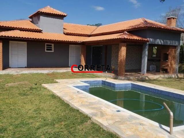 #627 - Casa para Venda em Ibiúna - SP