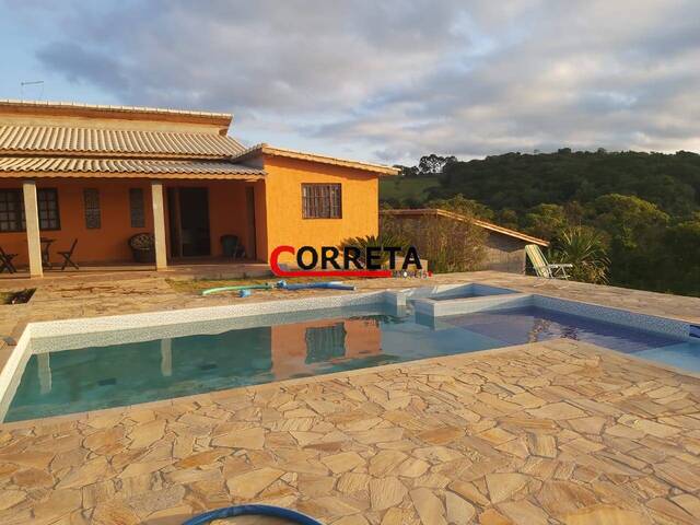 #639 - Casa para Venda em Ibiúna - SP
