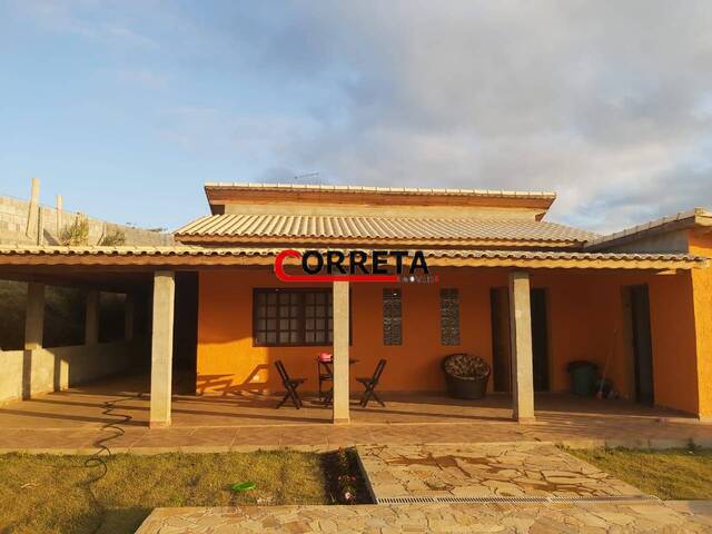 Casa para Venda em Ibiúna - 4