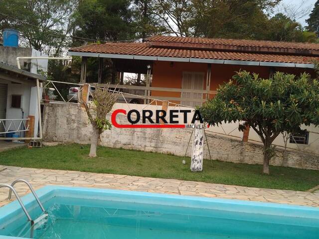 #640 - Casa para Venda em São Roque - SP - 3