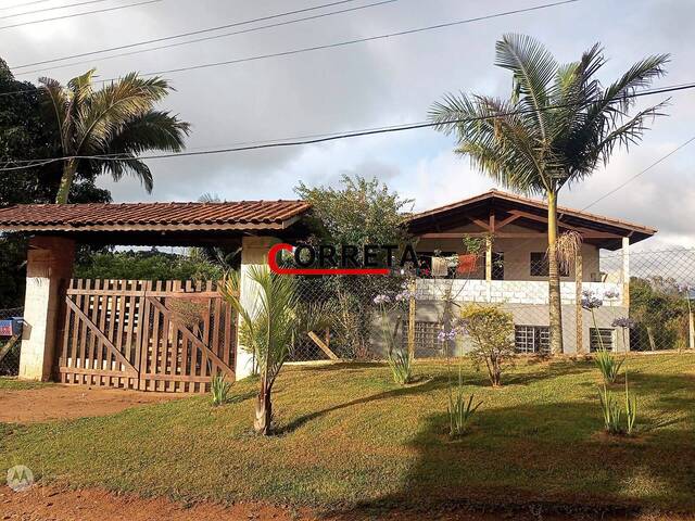 Casa para Venda em Ibiúna - 2