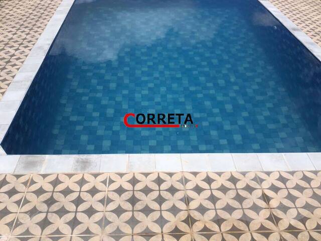 Casa para Venda em Ibiúna - 2