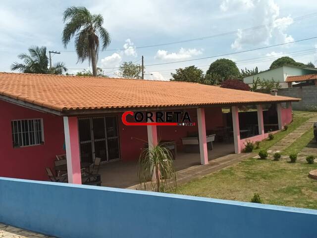 Casa para Venda em Ibiúna - 2