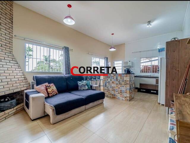 Casa para Venda em Ibiúna - 2