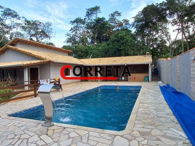 Casa para Venda em Ibiúna - 3