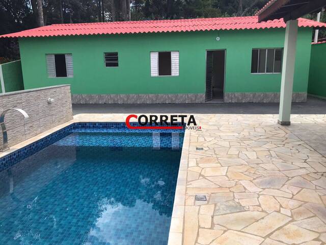 Casa para Venda em Ibiúna - 2