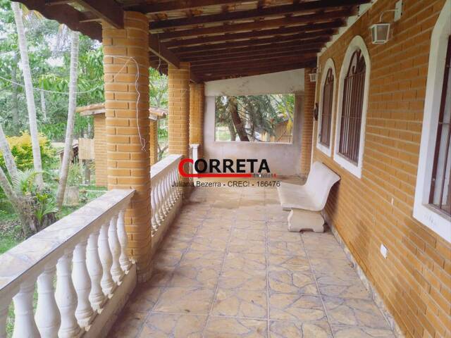 Casa para Venda em Ibiúna - 4