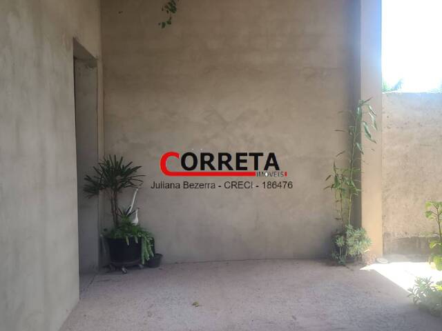 Casa para Venda em Ibiúna - 4