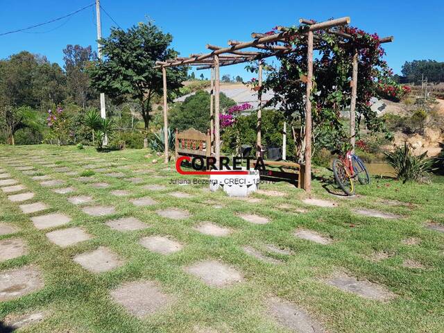 #675 - Casa para Venda em Piedade - SP - 2
