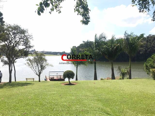 Casa para Venda em Ibiúna - 3