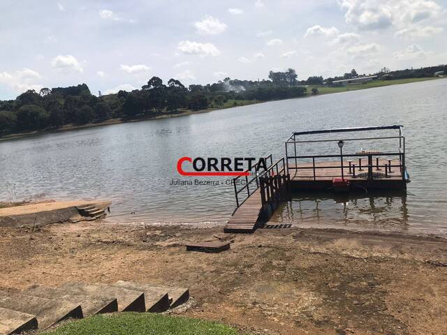 Casa para Venda em Ibiúna - 4