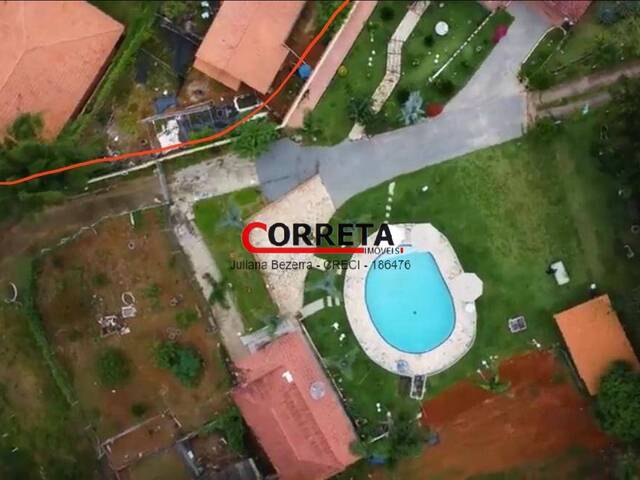 Casa para Venda em Ibiúna - 4