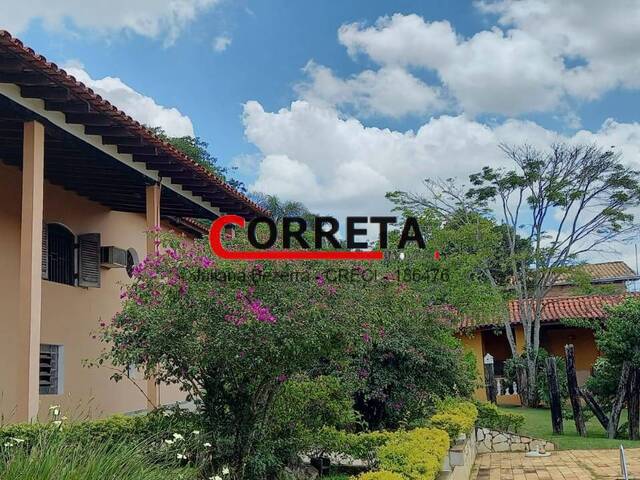 Casa para Venda em Ibiúna - 3