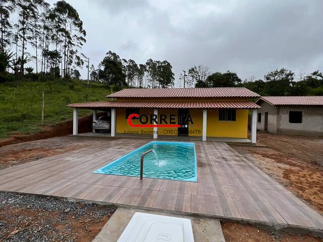 #691 - Casa para Venda em Ibiúna - SP