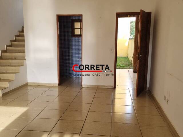 Casa para Venda em Ibiúna - 4