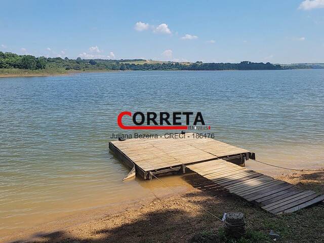 Casa para Venda em Ibiúna - 3