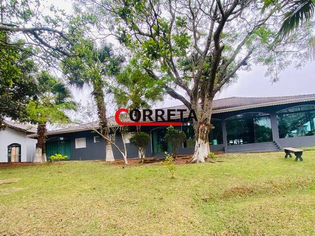 Casa para Venda em Ibiúna - 3