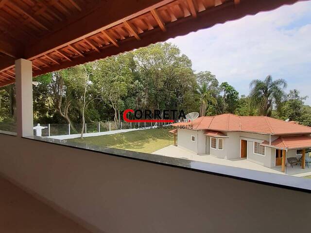 Casa para Venda em Ibiúna - 2