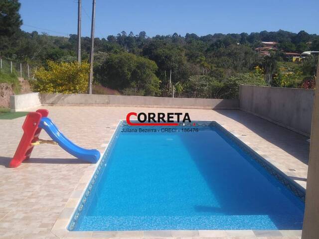 Casa para Venda em Ibiúna - 3