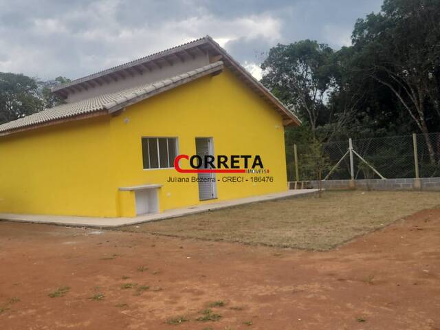 Casa para Venda em Ibiúna - 4