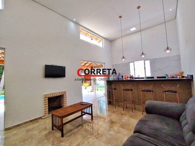 #584 - Casa em condomínio para Venda em Ibiúna - SP - 2