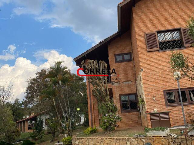 Casa para Venda em Ibiúna - 3