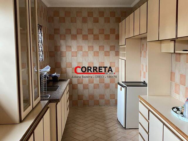 Casa para Venda em Ibiúna - 4