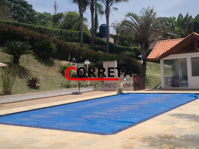 Casa para Venda em Ibiúna - 5