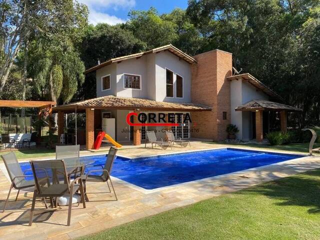 #748 - Casa para Venda em Ibiúna - SP